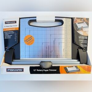 FISKARS 12” ROTARY PAPER TRIMMER - NEW with Extra Blade